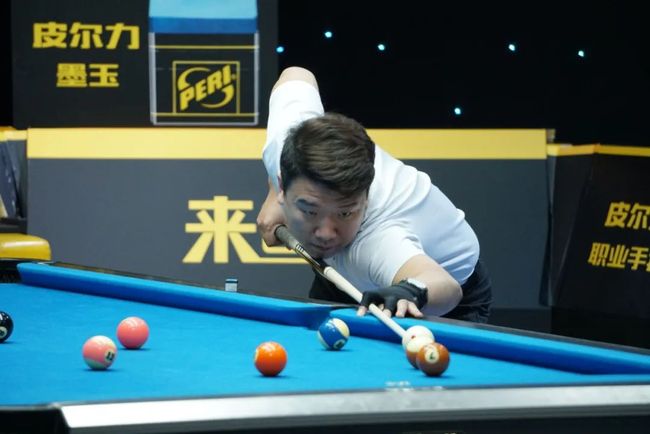 黄政宇防守 黄政宇防守