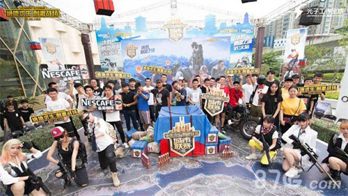 在这一年中 在这一年中