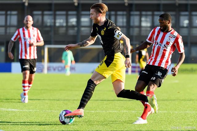 效的配合攻 效的配合攻